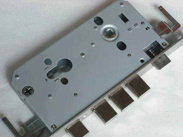 明山24小时上门开锁公司